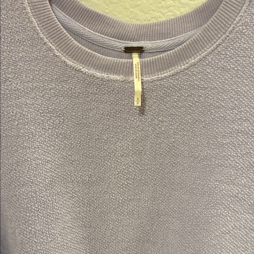 Free People Lavender Balloon Sleeve Top like new - Picture 3 of 5